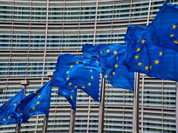 Euroopan työviranomainen ELA helpottaa toisessa maassa toimivien työntekijöiden arkea -Artikkelikuva