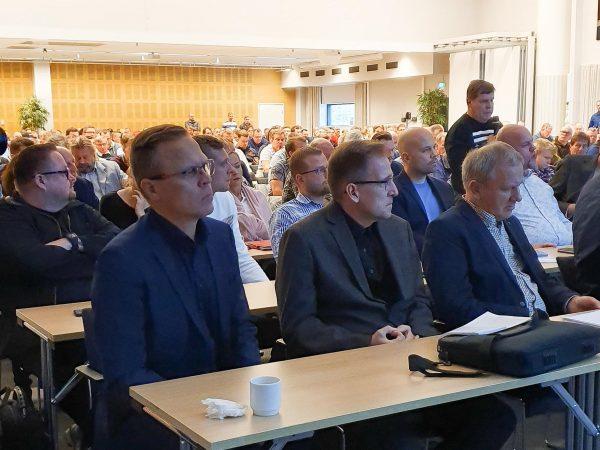 Rakennusliiton puheenjohtaja Matti Harjuniemi: Sopimusshoppailusta eroon isommilla liitoilla -Artikkelikuva